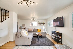 House, Multiple Beds, Hot Tub, Garden View (Grant #1408) | Living area - Historic Home (Boise)