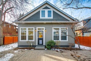 Exterior - The Gray Gable (Boise)