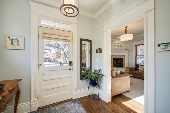 Interior - The Gray Gable (Boise)