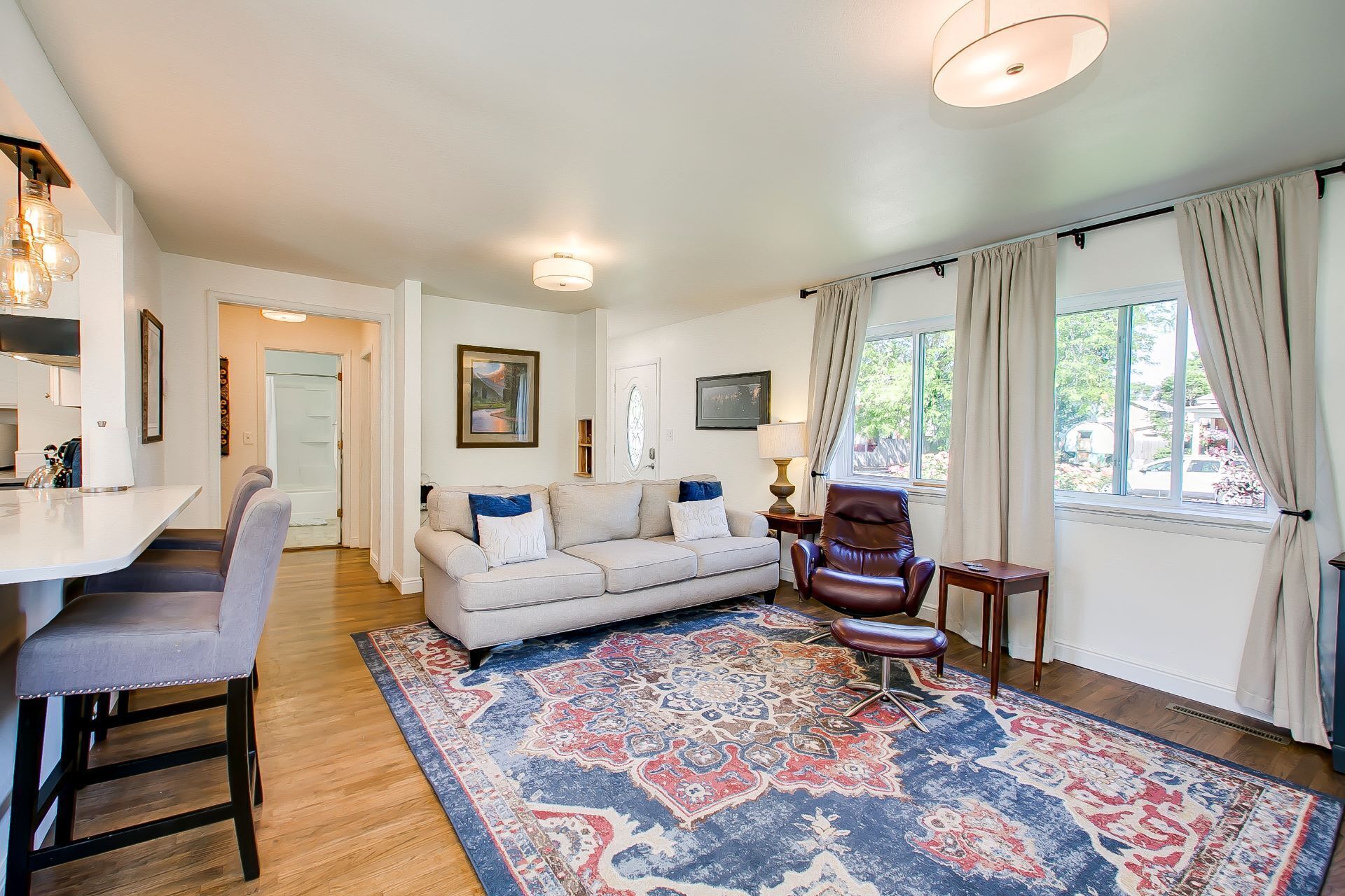 House, Multiple Beds, Kitchen (30th - #896) | Interior