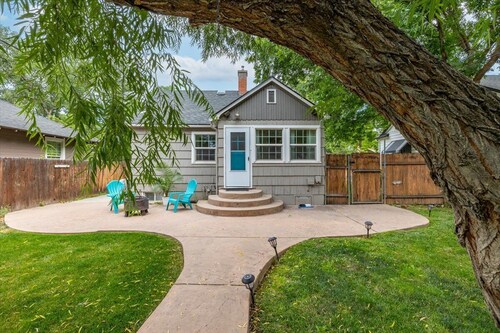 West End Getaway