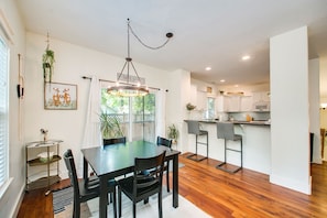 House, Multiple Beds, Patio, Garden View (Ridenbaugh - #2249) | Dining - Blue Sky Bungalow (Boise)