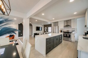 House, Multiple Beds, Kitchen, City View (Edson - #2712) | Private kitchen | Fridge, microwave, oven, stovetop - The Edson (Boise)