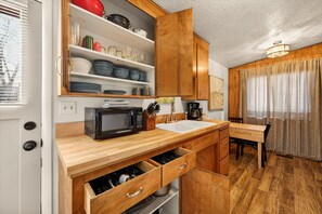 Appartement, 1 grand lit et 1 canapé-lit, cuisine, vue jardin (Resseguie - #1505) | Intérieur