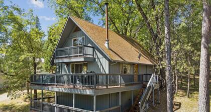 Marina Beach Cabin - Dog-Friendly Home with Deck! by Yosemite Region Resorts