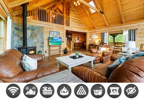 TV, fireplace - Family Adventure Lodge by RedAwning (Sevierville)