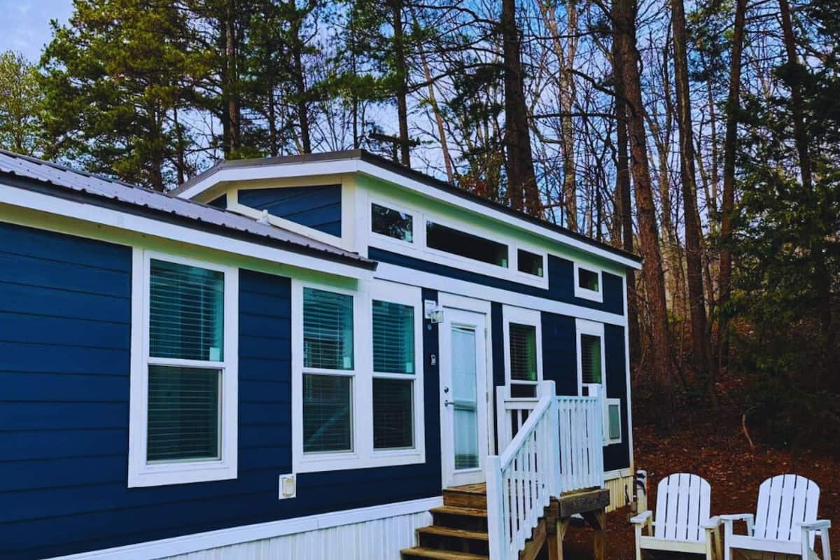 Superior-Ferienhütte, 2 Schlafzimmer, Seeblick | 1 Schlafzimmer, individuell dekoriert, individuell eingerichtet