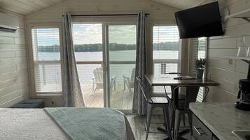 Individuelt dekorert, individuelt innredet og skrivebord for bærbar PC