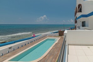 Front of property - Hotel La Trigueña (Isla Mujeres)