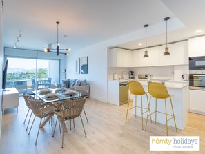 Frigorífic, microones, forn i rentaplats 