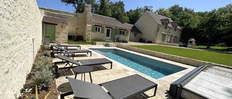 Piscina externa, piscina aquecida