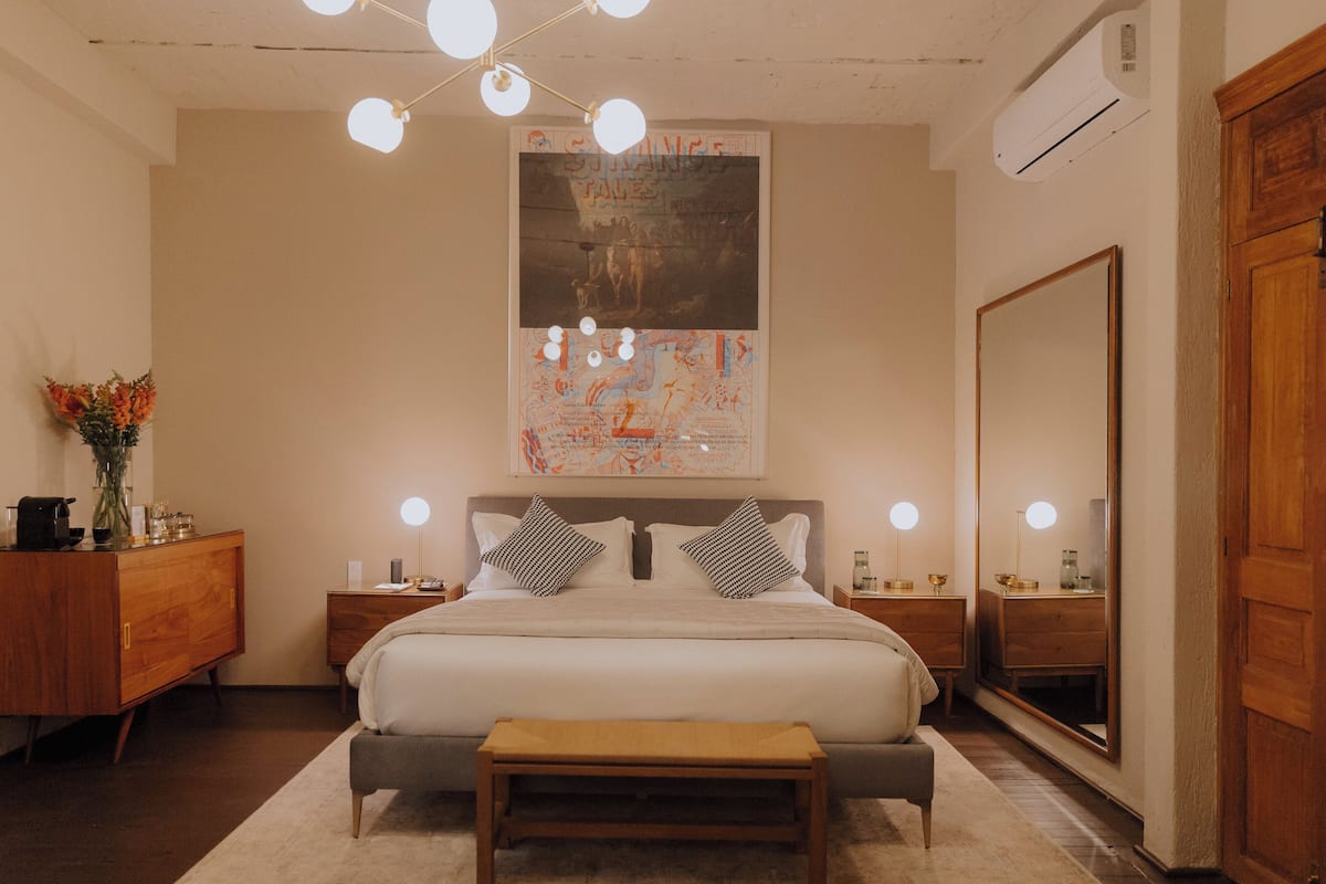Camera Luxury | Biancheria da letto di alta qualità, una cassaforte in camera