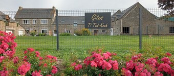 Gîtes Ti Tud-kozh à Pluduno, Côtes D'armor, Bretagne. Location "Le Guébriand"