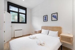 2 chambres, fer et planche Ă repasser, Wi-Fi gratuit, draps fournis