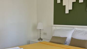Classic Room | 1 bedroom, Egyptian cotton sheets, premium bedding, down duvets