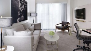 Living area - Luxury 1 Bedroom Suite at DELANO+ Living Room with Couch + 2 restrooms +Parking  (Las Vegas)