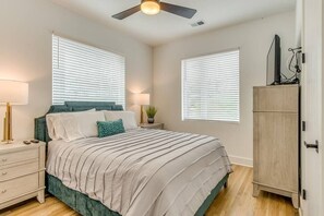 5 عدّة غرف نوم ومكواة/لوح كي وواي فاي مجانًا