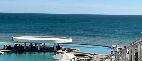 Udendørs pool, opvarmet pool