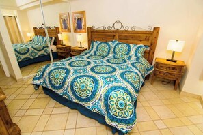 1 habitación, tabla de planchar con plancha, wifi gratis y ropa de cama 