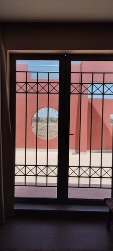 Villa Style Andalou. A 5 mn de L'aéroport Marrakech