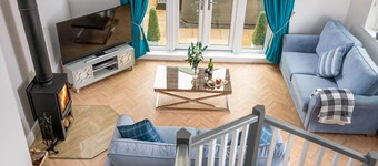 Beautiful 2-bed Cottage in Brampton