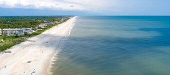 Just steps to the beach and located within the Sawgrass Beach Club!