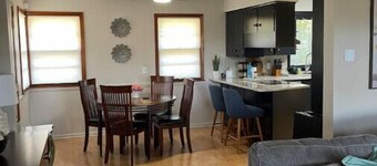 3+ Acre Serene and Quiet Park Like Setting Cottage Get Away Perfect for the CWS!