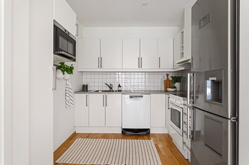 Apartment right next to Akerselva. Close to public transport