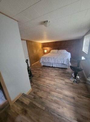 3 habitaciones, escritorio, wifi gratis y ropa de cama 