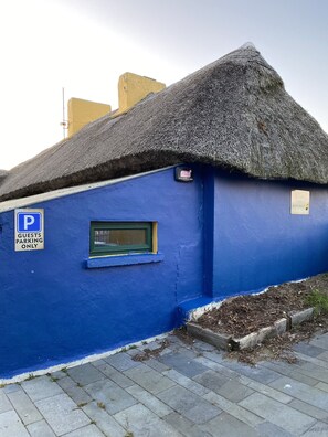 Apartment, Berbilang Katil | Bahagian luar