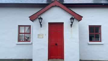 Apartment, Multiple Beds | Exterior