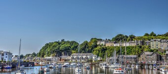 Porthmadog, Mountain Views, 5 Bedrooms, 5 Bathrooms, Sleeps 11