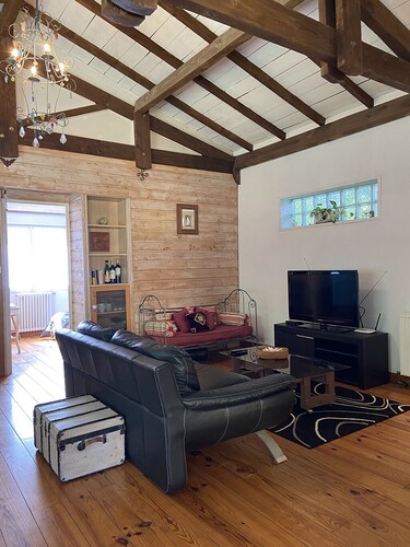 Typée, Accueillante et Confortable Maison