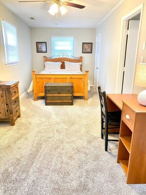 3 bedrooms, iron/ironing board, travel crib, WiFi