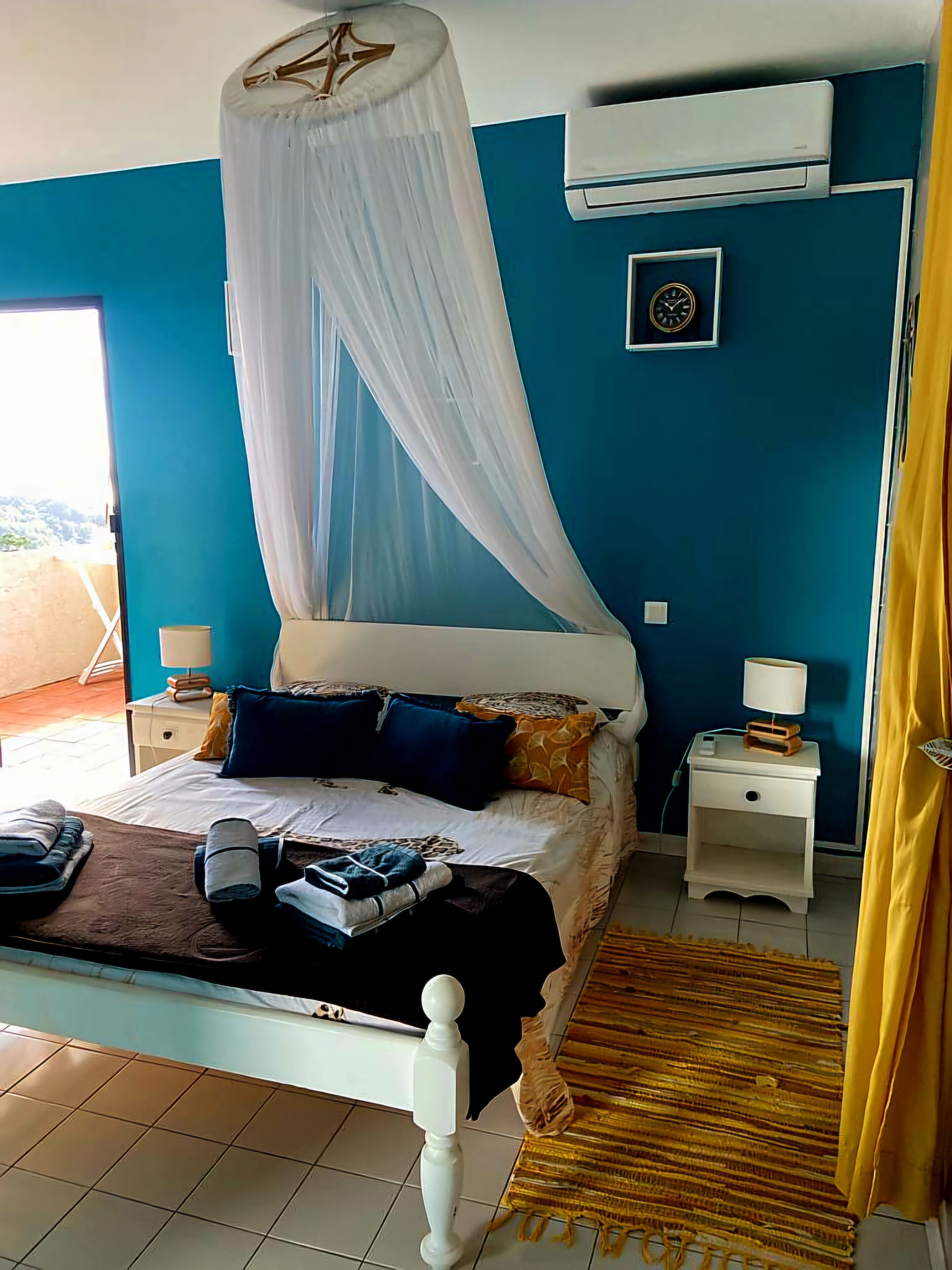 2 chambres, fer et planche à repasser, lit parapluie, Wi-Fi gratuit