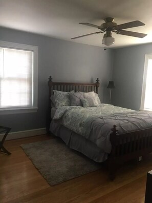 1 bedroom, desk, iron/ironing board, free WiFi - Windsor Lofts 4 (Roanoke)