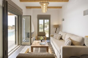 TV, fireplace - Paralos Houses K1 · Villa Astra (Antiparos)