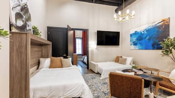 1 bedroom, desk, WiFi, bed sheets