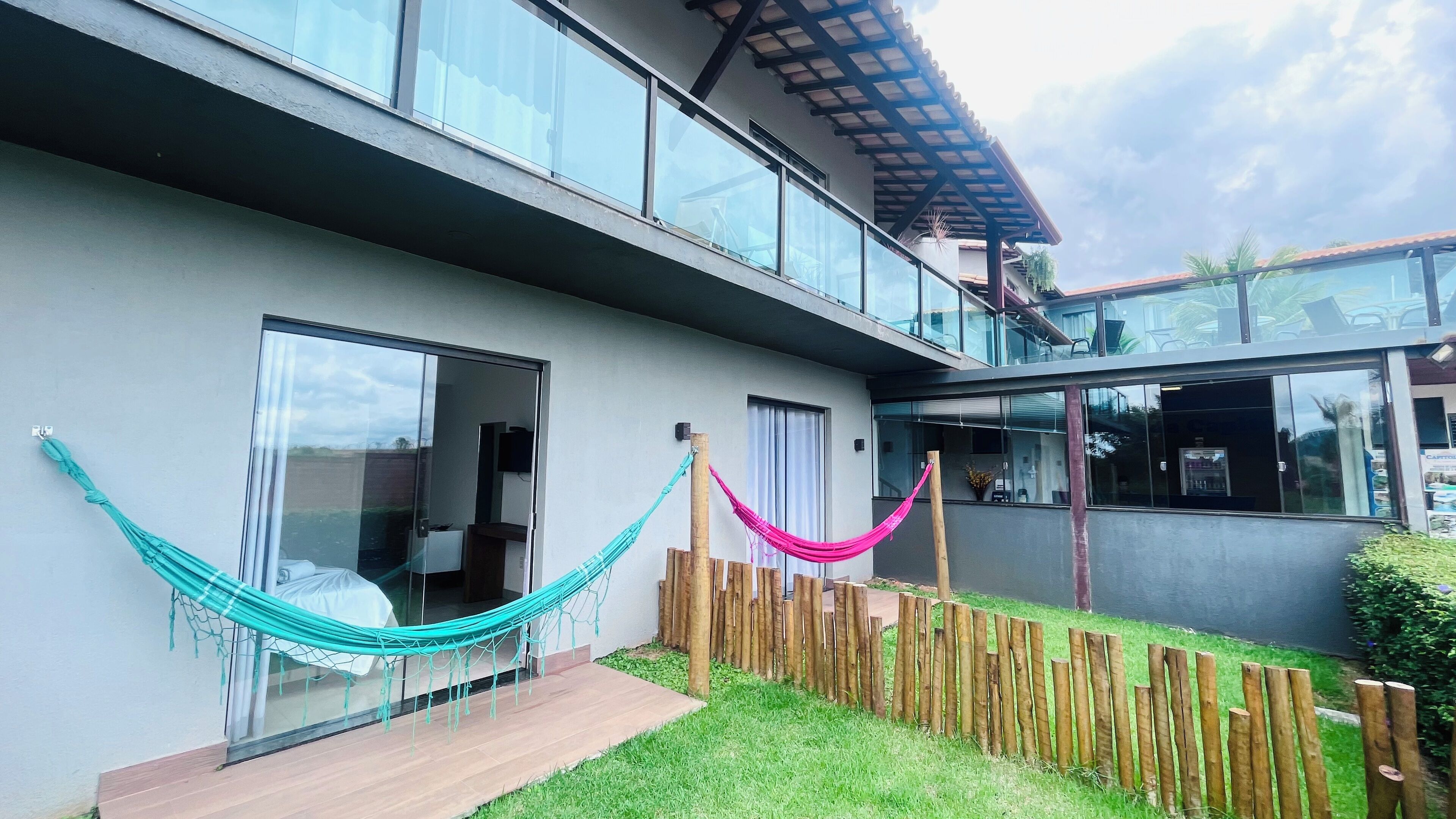 Bagian depan properti