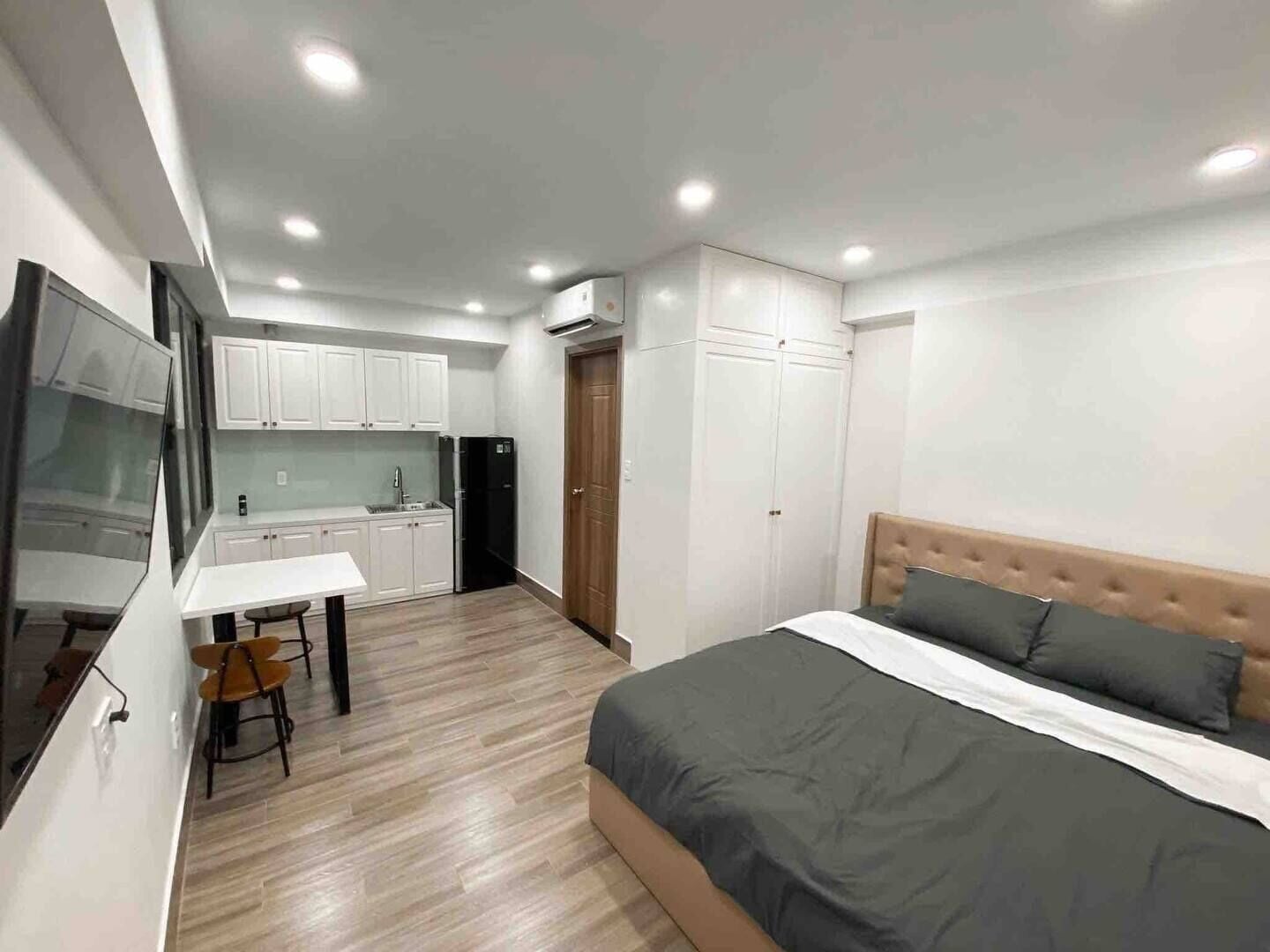 1 bedroom, WiFi, bed sheets