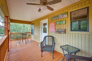 Outdoor dining - Waterfront Pass Christian Oasis ~ 2 Mi to Beach! (Pass Christian)