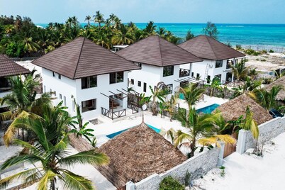 Maracuja Villa Zanzibar 2 minutes from the beach!