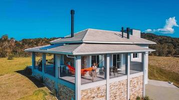 Honeymoon-Haus, Whirlpool, Bergseite | Aussenbereich