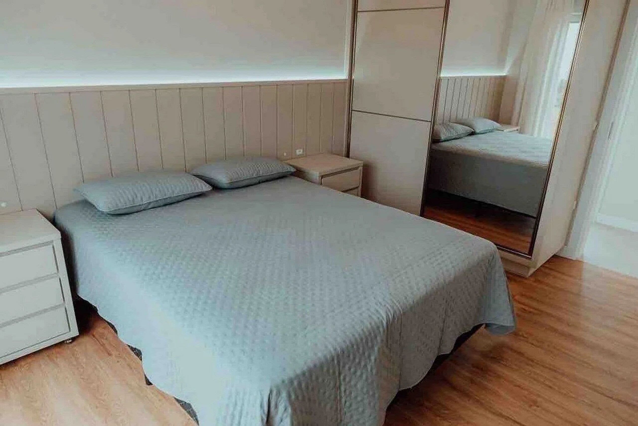 Casa lua de mel, banheira de hidromassagem, ao lado da montanha | 3 quartos, roupas de cama de algodão egípcio, roupas de cama premium