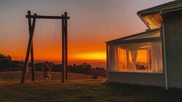 Casa lua de mel, banheira de hidromassagem, ao lado da montanha | Área infantil