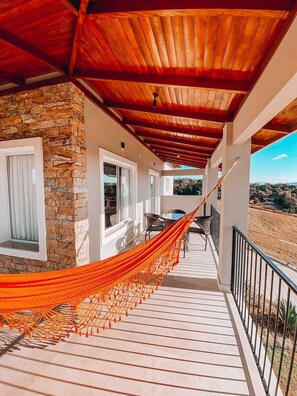 Casa luna di miele, idromassaggio, lato montagna | Terrazza/patio
