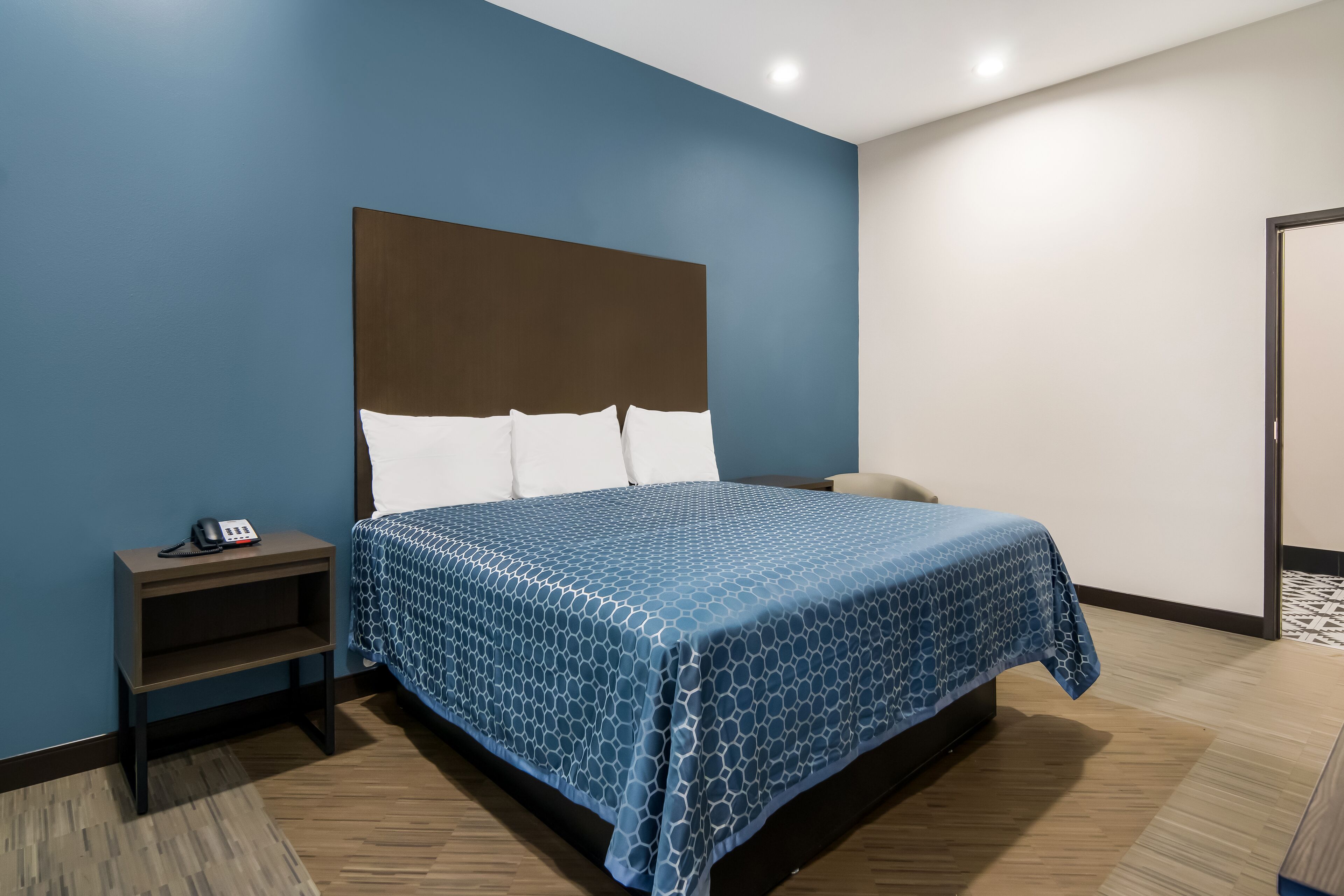 Habitación individual económica | Wifi gratis y ropa de cama 