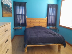 1 chambre, fer et planche à repasser, Wi-Fi gratuit, draps fournis