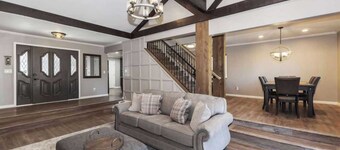 Dawn and Dusk by Avantstay Modern Cabin in Great Location w/ Home Theatre