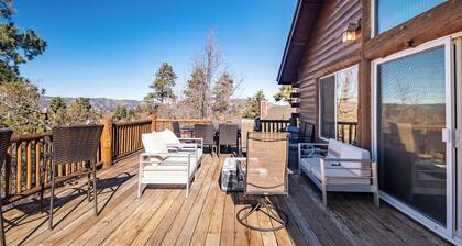Hot Tub, Fire Pit, Game Room, Large Deck, Views Angels Camp Lodge by Avantstay